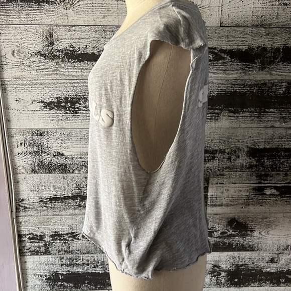 Wildfox XS light heathered grey tank - Picture 2 of 9